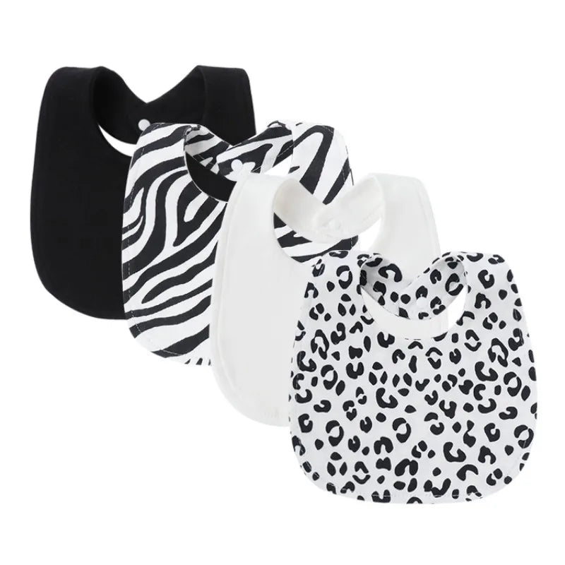 Lot de 4 Bavoirs pour Bébé Motifs Cartoon