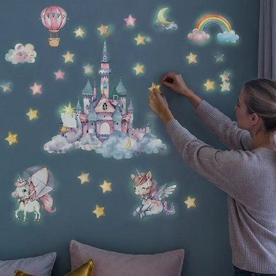 autocollants muraux Esthétique délicate aux tons roses et mauves adaptée à une décoration enfantine raffinée – La Boutik BéBé
