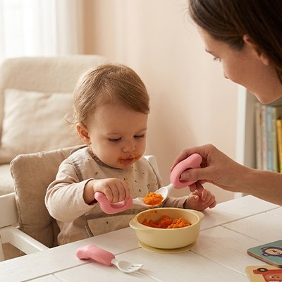 Couvert pour bebe​ Set complet: comprend cuillère et fourchette pour accompagner l'apprentissage alimentaire