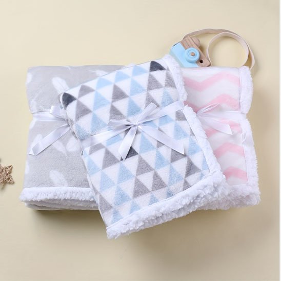 Couverture bébé un choix de trois couleur