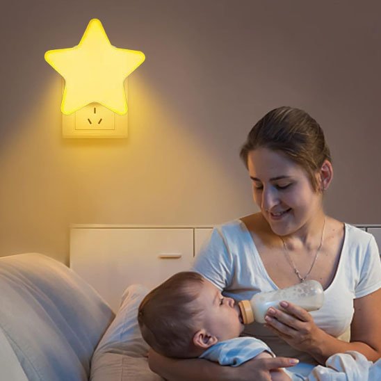 Veilleuse bébé Maman qui nourrit bébé